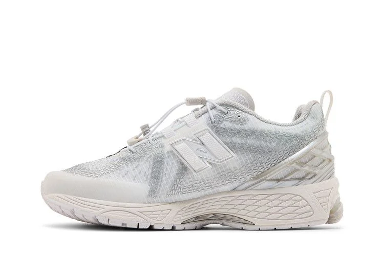 Кроссовки New Balance 1906F 'White Silver Metallic'