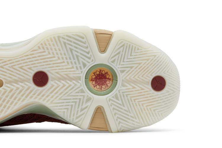 air-jordan-38-year-of-the-dragon-fq8894-600_04