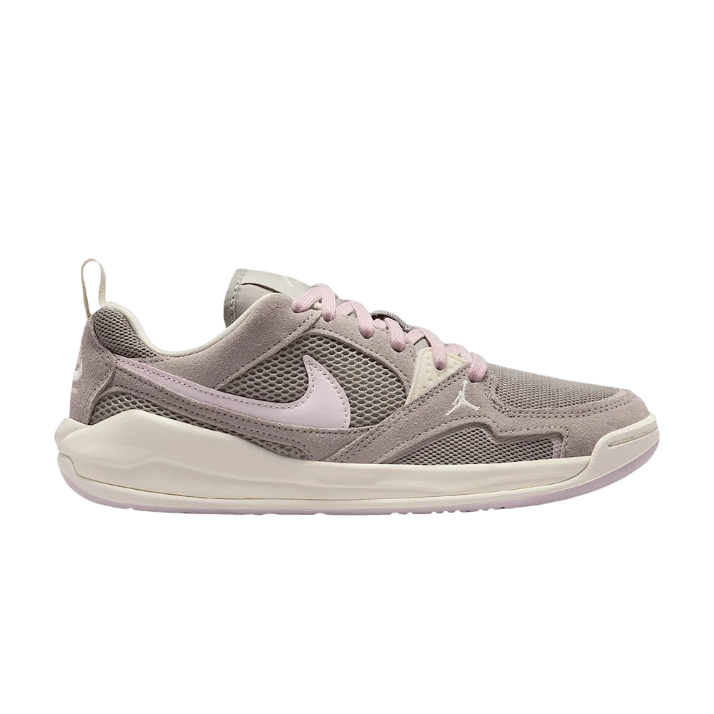 Krossovki-Wmns-Air-Jordan-CMFT-Era-Enigma-Stone