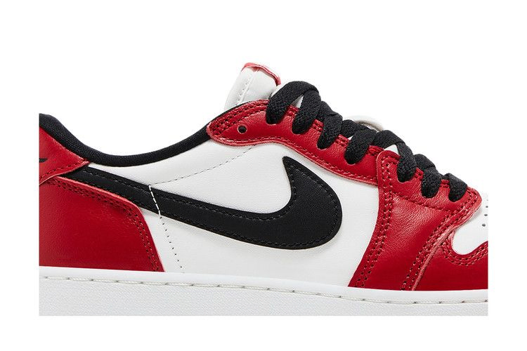 Кроссовки Air Jordan 1 Retro Low OG GS 'Chicago' 2025