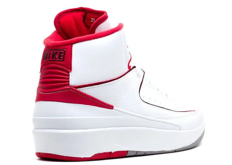Krossovki-Air-Jordan-2-Retro-BG-White-Varsity-1