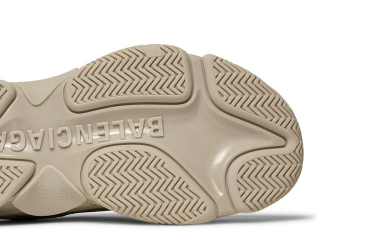 Кроссовки Balenciaga Triple S Sneaker 'Beige'