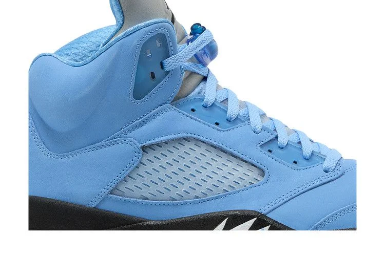 Кроссовки Air Jordan 5 Retro SE 'UNC' Sample