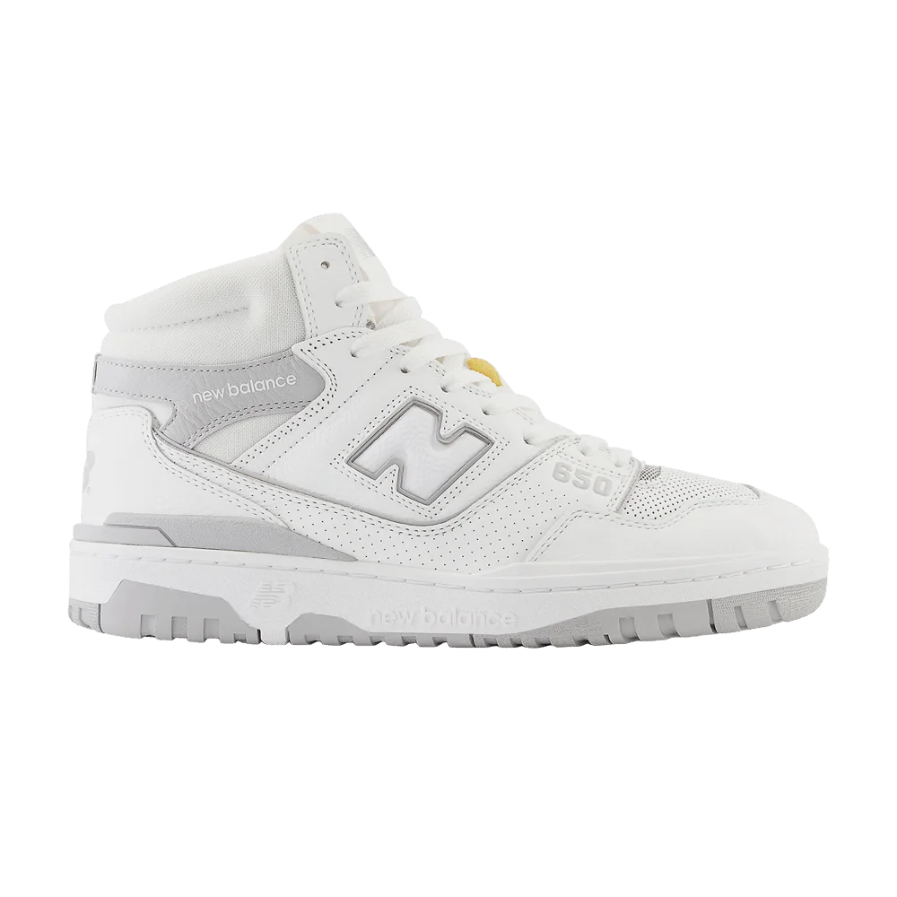 Krossovki-New-Balance-650R-White-Raincloud