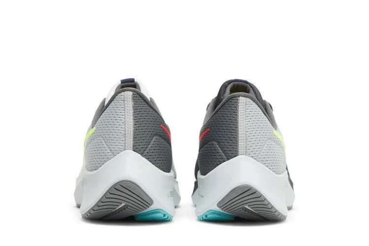 Кроссовки Nike Wmns Air Zoom Pegasus 38 LE 'Greedy'