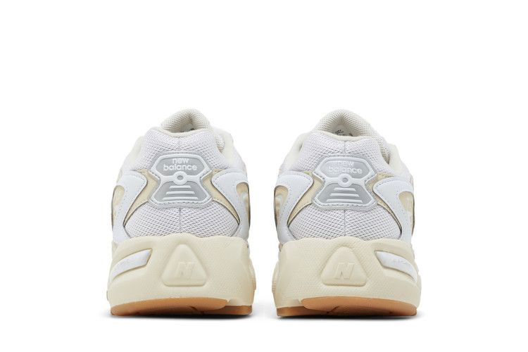 Кроссовки New Balance 725 'Bone Metallic Silver'