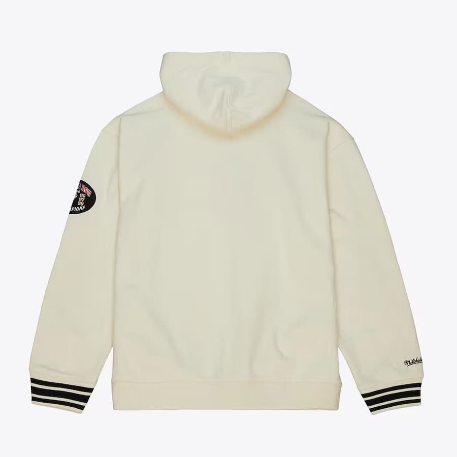 Худи Mitchell & Ness Cream Chicago Bulls Retro Chainstitch Heavyweight Pullover Hoodie