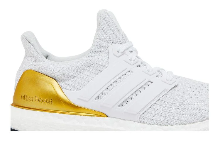 Кроссовки Adidas Wmns UltraBoost 4.0 DNA 'White Gold'