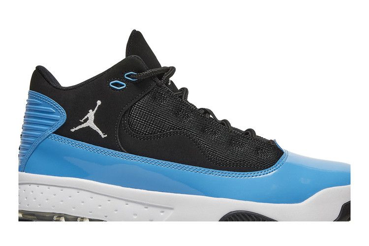 Кроссовки Air Jordan Max Aura 2 GS 'Black University Blue'