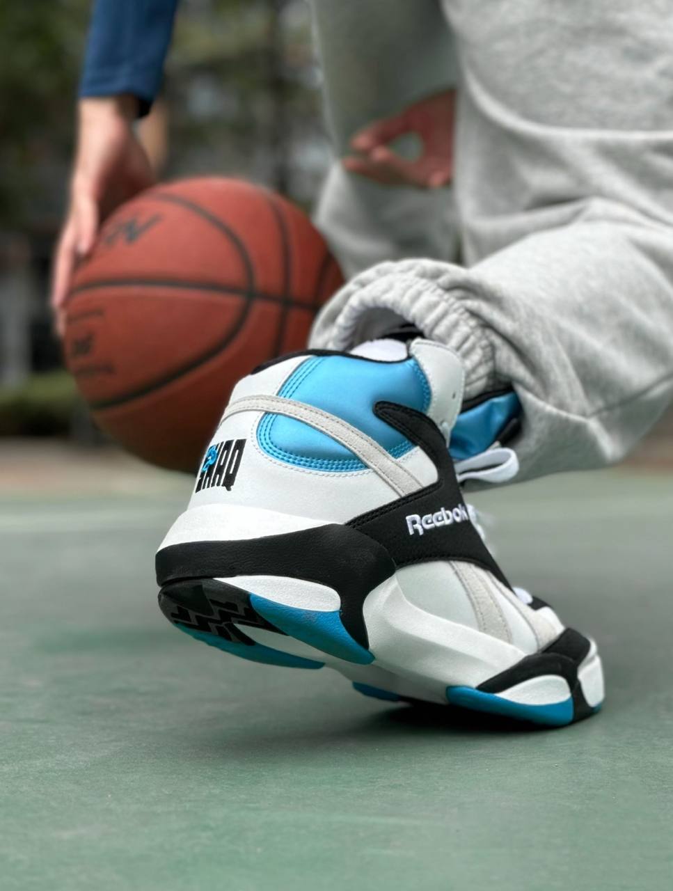 Кроссовки Reebok Shaq Attaq Orlando Magic 2022