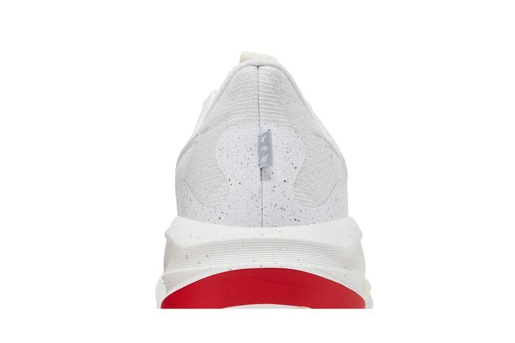 Krossovki-Bandit-x-ASICS-Novablast-5-Liftoff-6