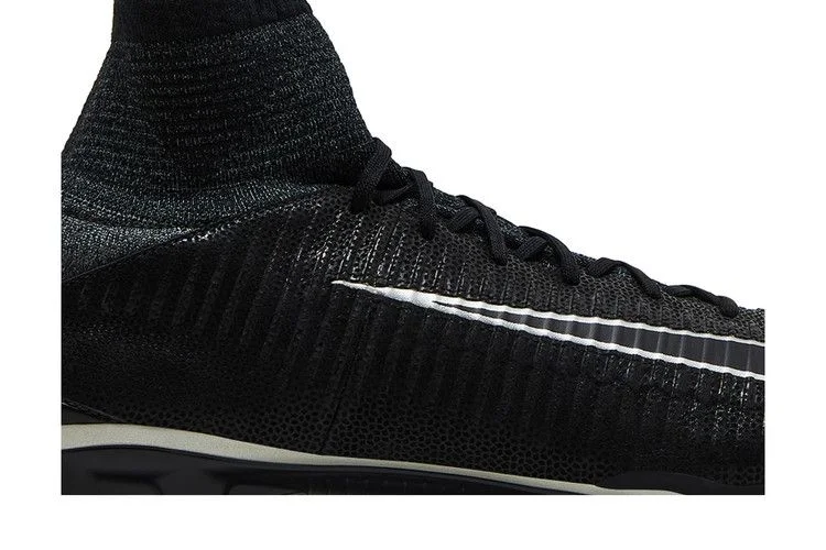 Krossovki-Nike-Mercurial-Superfly-5-TC-FG-Black-Dark-Grey-1