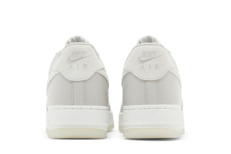 Кроссовки Nike Air Force 1 '07 LV8 'Light Bone'