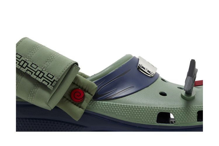Кроссовки Crocs Naruto Shippuden x Classic Clog 'Kakashi'