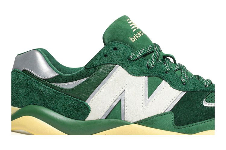 Кроссовки Bricks & Wood x New Balance 57/40