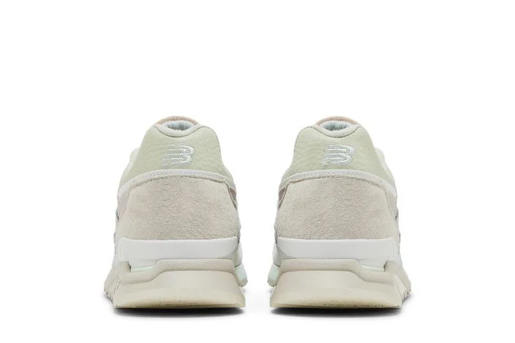 Krossovki-Ronnie-Fieg-x-New-Balance-997.5-Made-in-USA-Easter-Pack-Ice-Blue-Peach-5