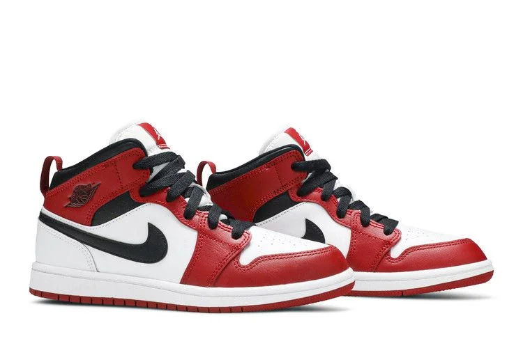 Krossovki-Air-Jordan-1-Mid-PS-Chicago-7