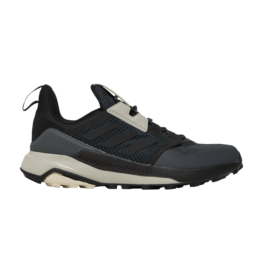 terrex-trailmaker-black-aluminium-fu7237