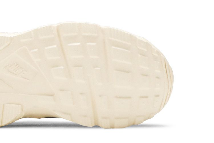 Кроссовки Stussy x Nike Air Huarache LE TD 'Desert Oak' 2021