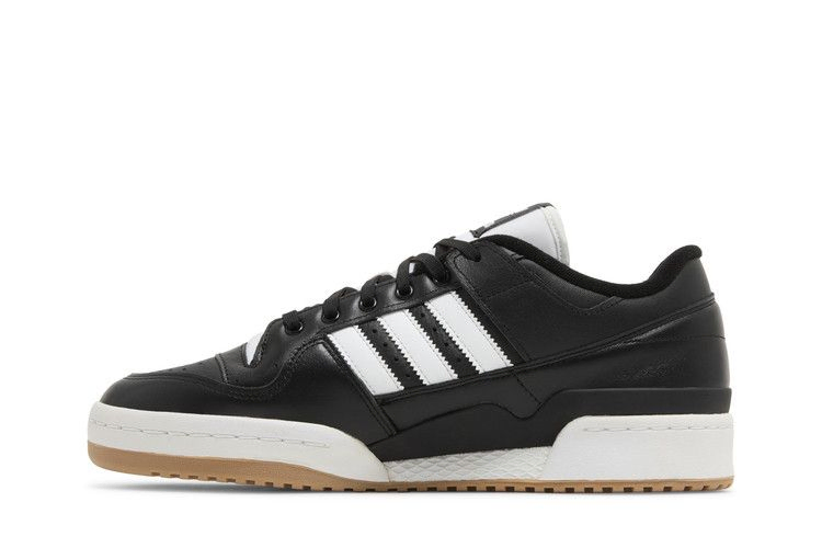 forum-low-adv-black-white-gw6933_02