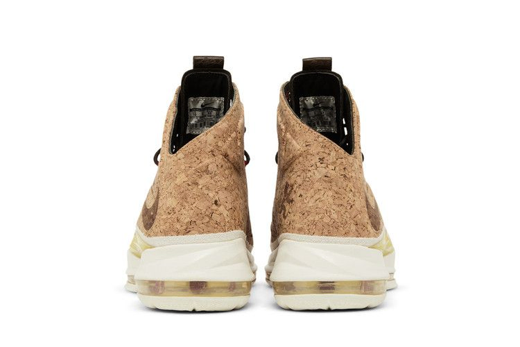 Кроссовки Nike LeBron 10 EXT QS 'Cork'