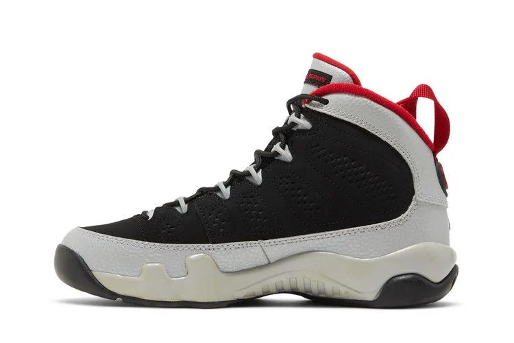 Krossovki-Air-Jordan-9-Retro-GS-Johnny-Kilroy-2