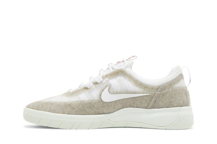 nyjah-free-2-sb-white-barely-green-dm7282-100_02