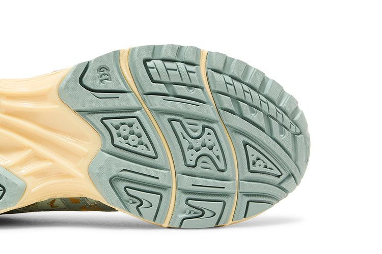 Кроссовки ASICS Gel Kayano 14 'Pure Gold Cold Moss'