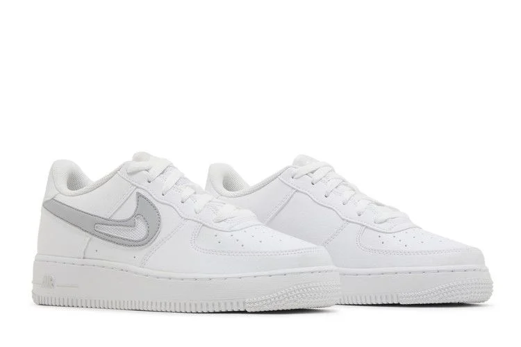 Krossovki-Nike-Air-Force-1-GS-Cut-Out-Swoosh-White-Photon-Dust-6