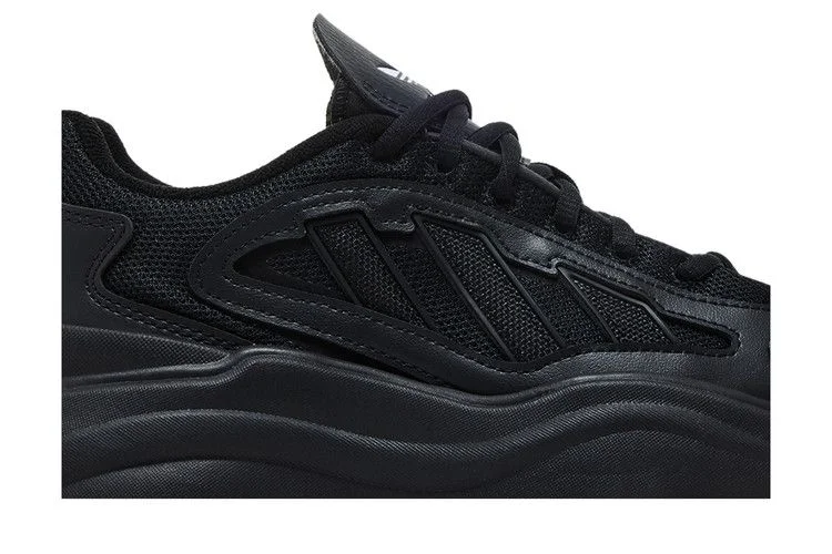 Кроссовки adidas Wmns Ozgaia 'Core Black'