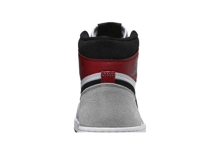 Кроссовки Air Jordan 1 Retro High OG 'Smoke Grey'