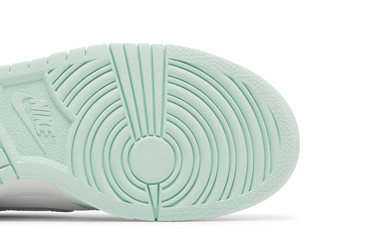 dunk-low-gs-mint-foam-fz3534-100_04