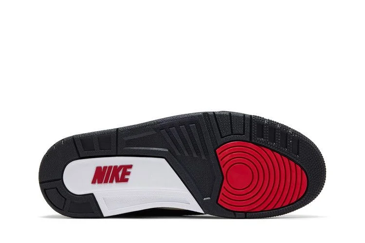 levi-s-x-air-jordan-3-retro-sp-black-denim-ir0914-400_4