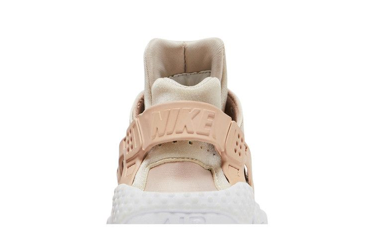 wmns-air-huarache-run-particle-beige-634835-202_06