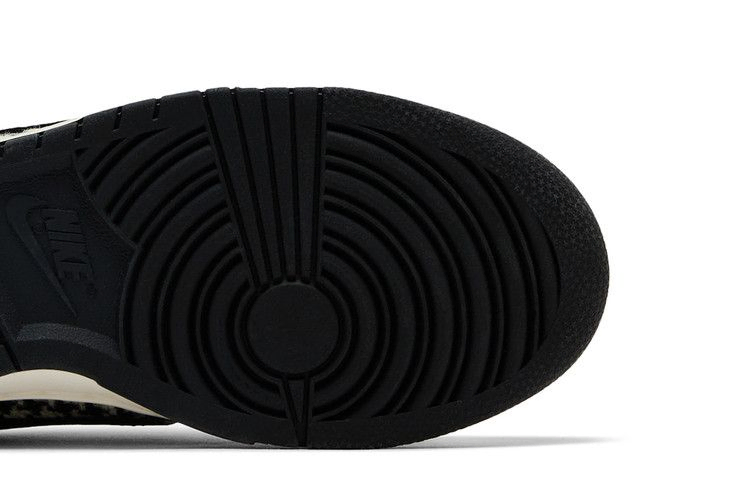 harris-tweed-x-dunk-low-white-black-multi-hq5036-901_04