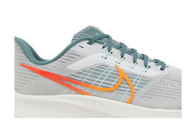 Кроссовки Nike Air Zoom Pegasus 39 4E Wide 'Pure Platinum Total Orange'