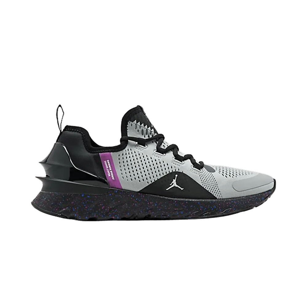 Krossovki-Air-Jordan-React-Havoc-Black-Grey-Hyper-Violet