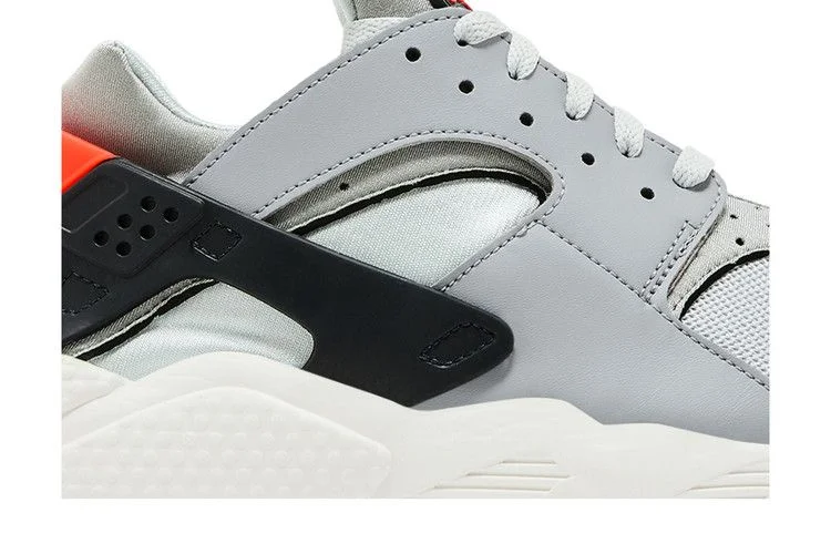 Кроссовки Nike Air Huarache 'Grey Fog Team Orange'