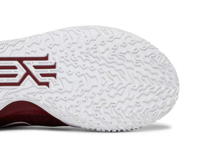 Кроссовки Nike Kyrie 7 TB 'Team Red'