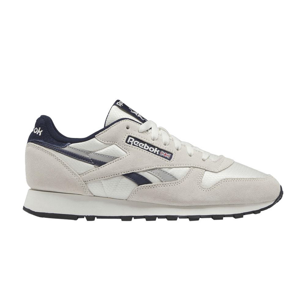 Кроссовки Reebok Classic Leather 'Chalk Vector Navy'