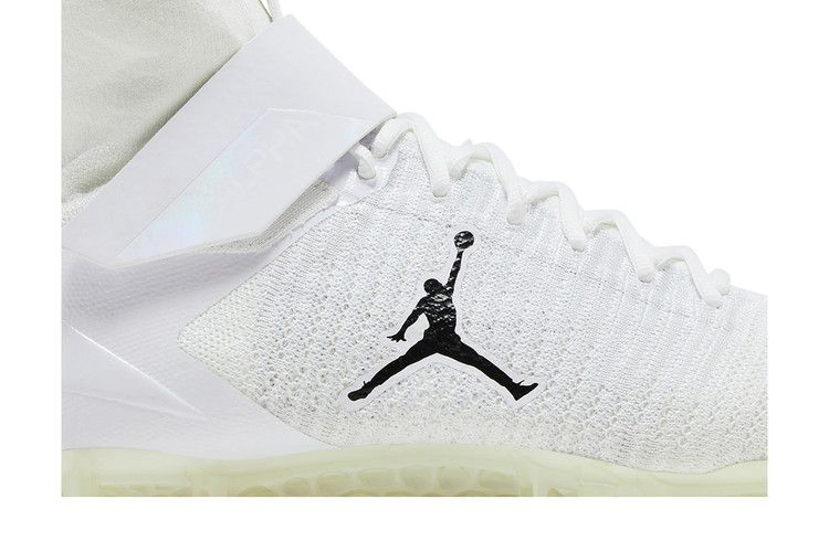 Кроссовки Air Jordan Alpha Menace Elite 2 'White Black'