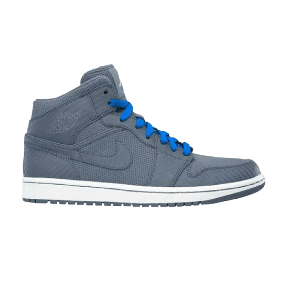 Krossovki-Air-Jordan-1-Retro-Phat-Carbon-Fiber