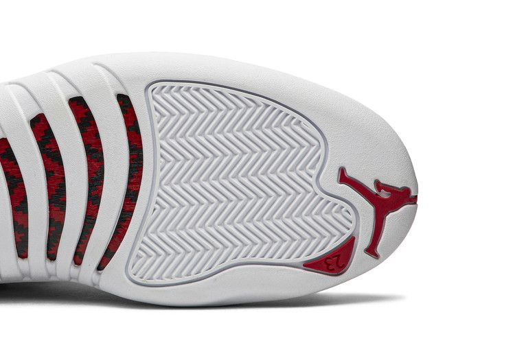 Кроссовки Air Jordan 12 Retro 'FIBA'