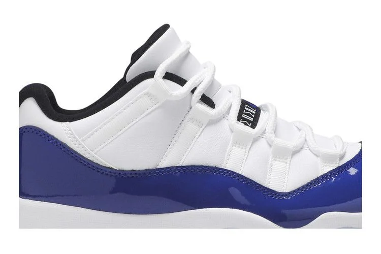 Кроссовки Wmns Air Jordan 11 Retro Low 'Concord Sketch'