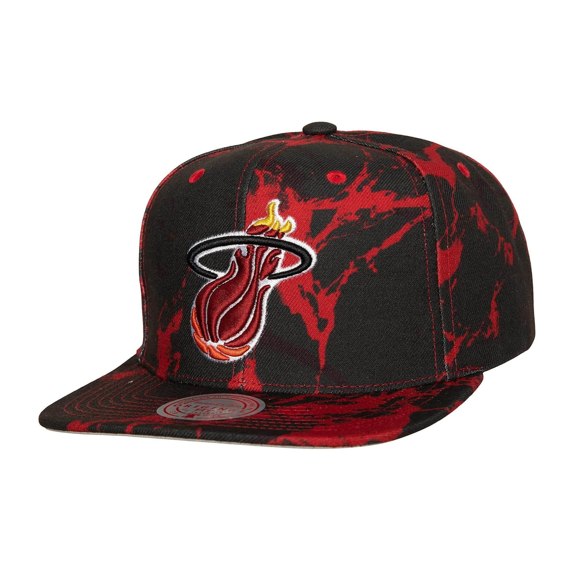 Бейсболка Mitchell & Ness Down For All Snapback HWC Miami Heat Hat