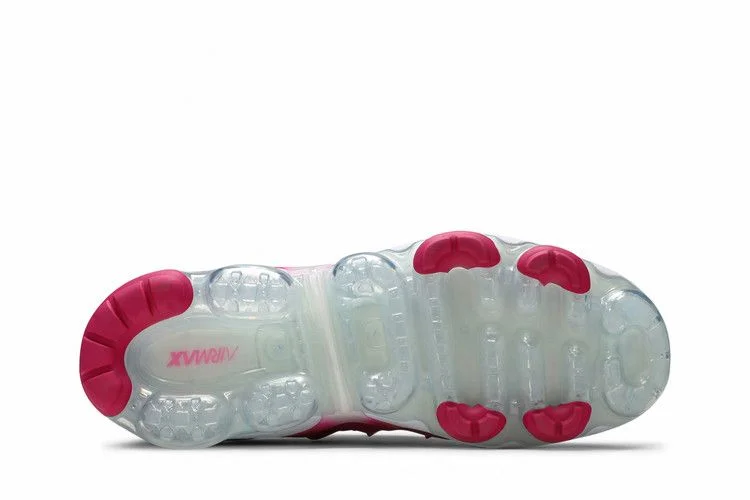 Krossovki-Nike-Wmns-Air-VaporMax-Plus-Fireberry-3