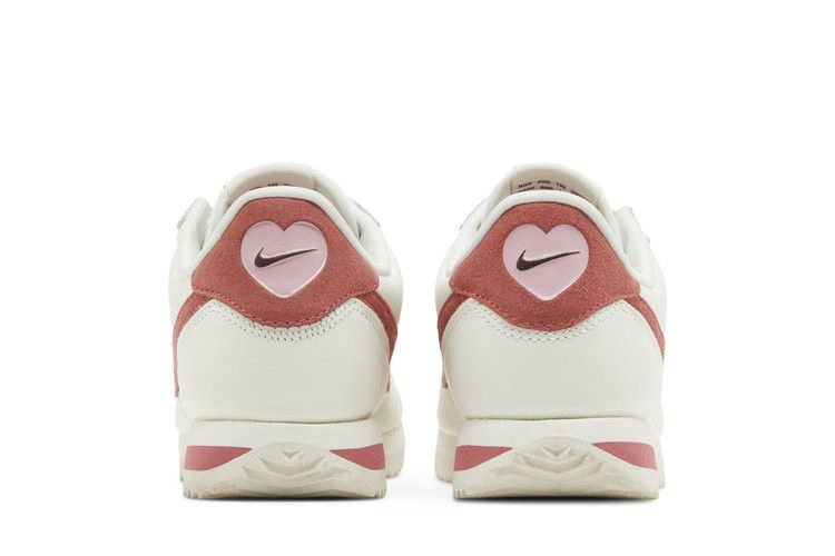 wmns-cortez-valentine-s-day-fz5167-133_05