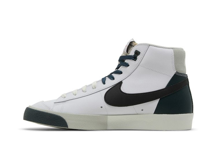 Кроссовки Nike Blazer Mid '77 Premium 'Remix'
