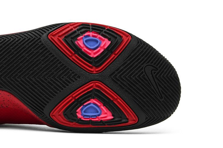 kyrie-3-candy-apple-852395-600_04