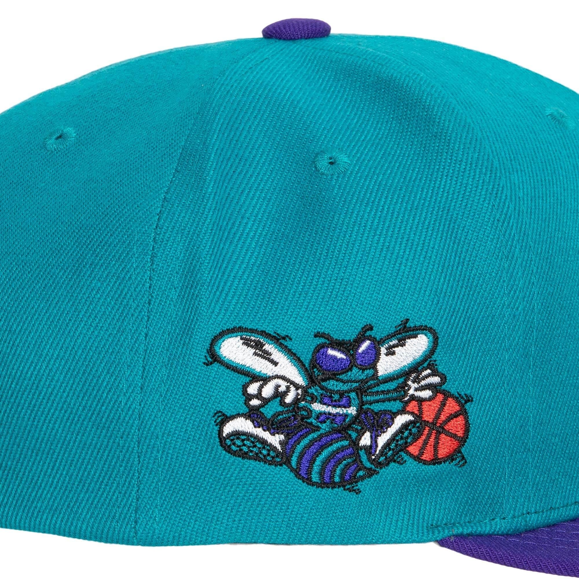 Бейсболка Mitchell & Ness Team Insider Snapback HWC Charlotte Hornets Hat
